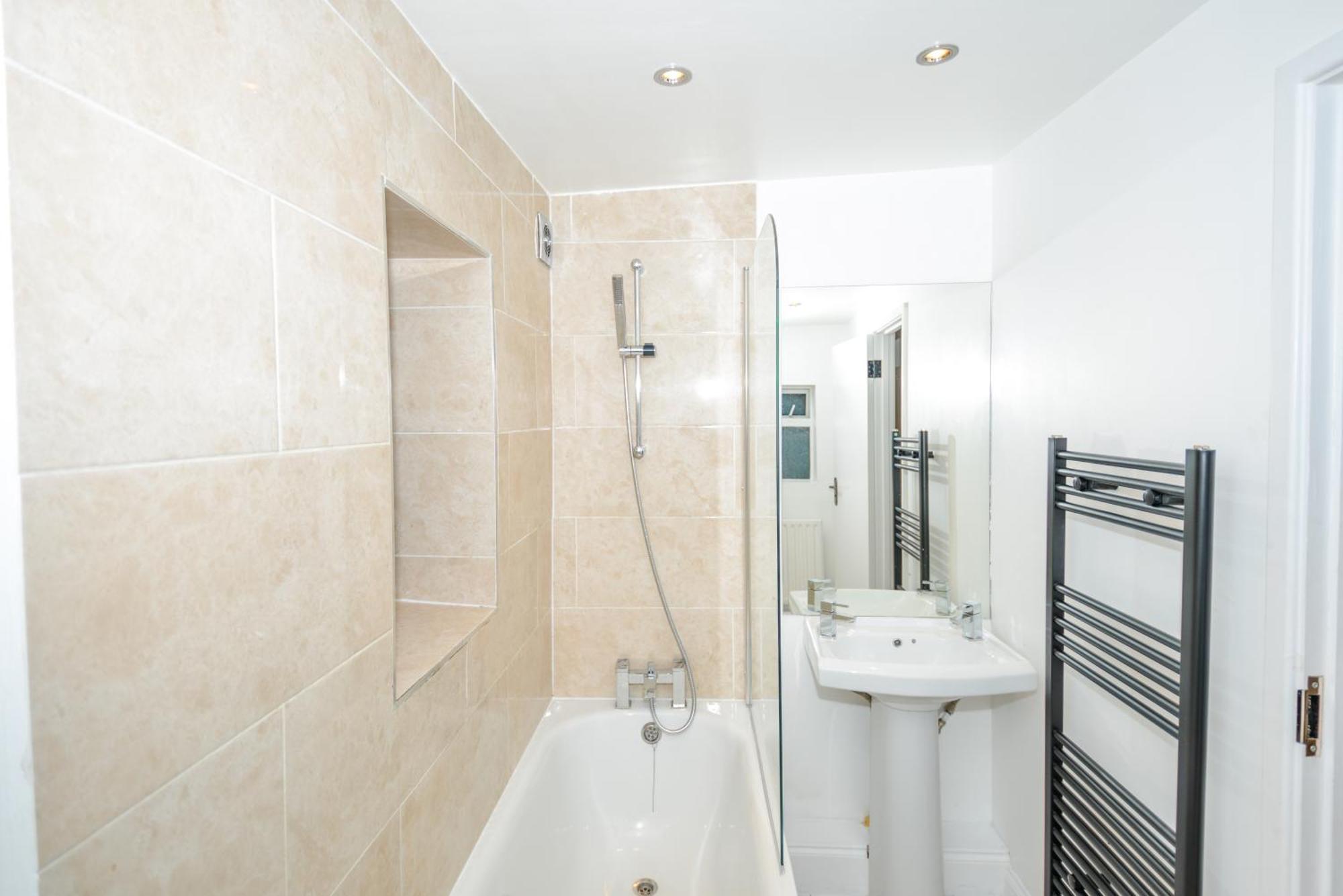 Cosy 1 Bedroom Home For Small Families Londra Dış mekan fotoğraf