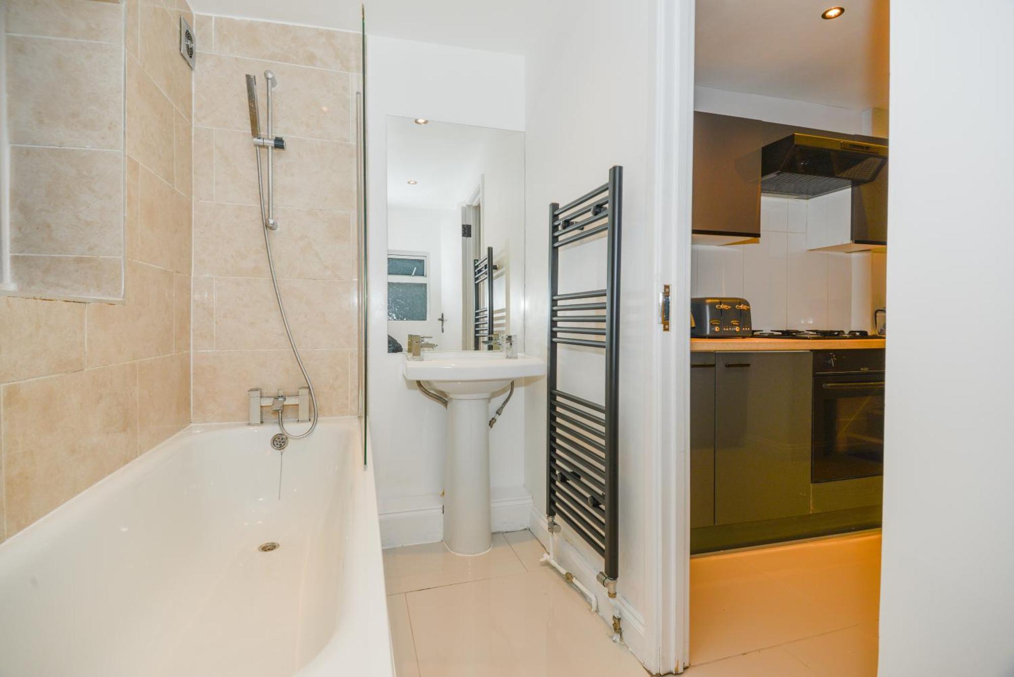 Cosy 1 Bedroom Home For Small Families Londra Dış mekan fotoğraf