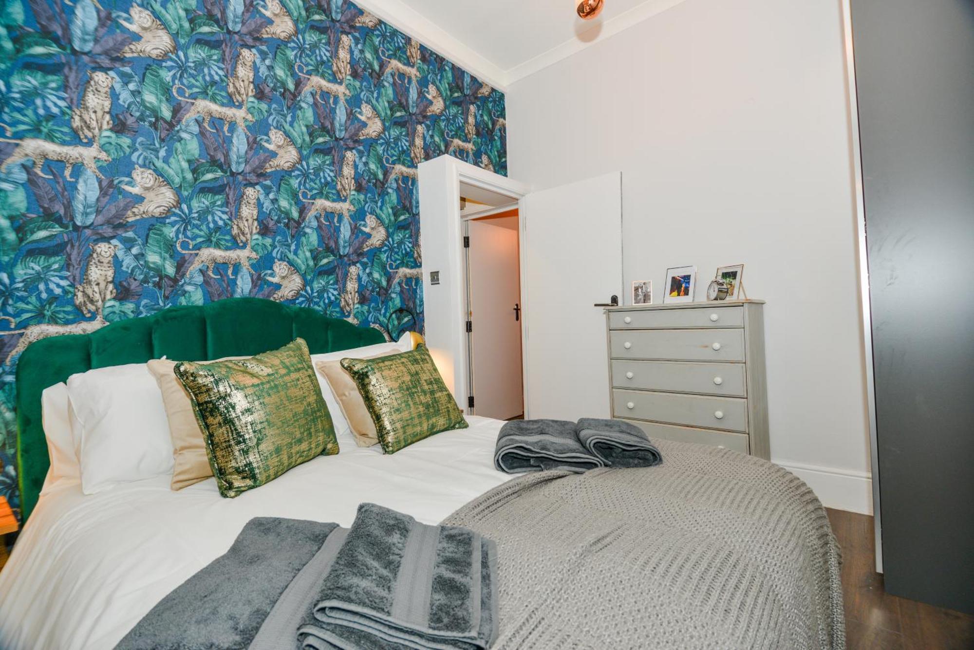 Cosy 1 Bedroom Home For Small Families Londra Dış mekan fotoğraf